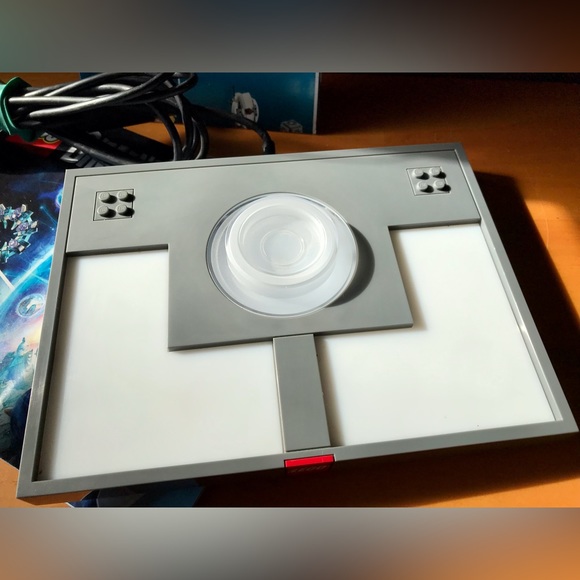 LEGO Dimensions Portal Base Poster & Building Instructions No LEGOs No Figures - Picture 4 of 11